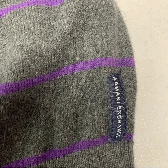 Armani Exchange Sweater  Men XL Cotton Cashmere  V Neck Gray Purple Stripe Light - Picture 8 of 12